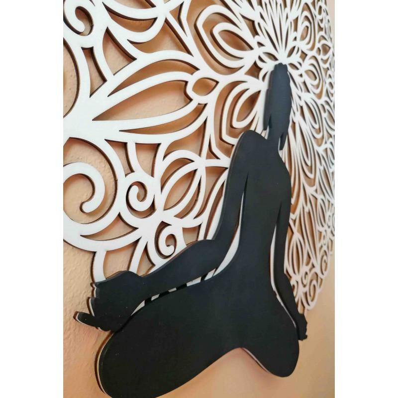 Sentop - Imagine Mandala 3D pe peretele...