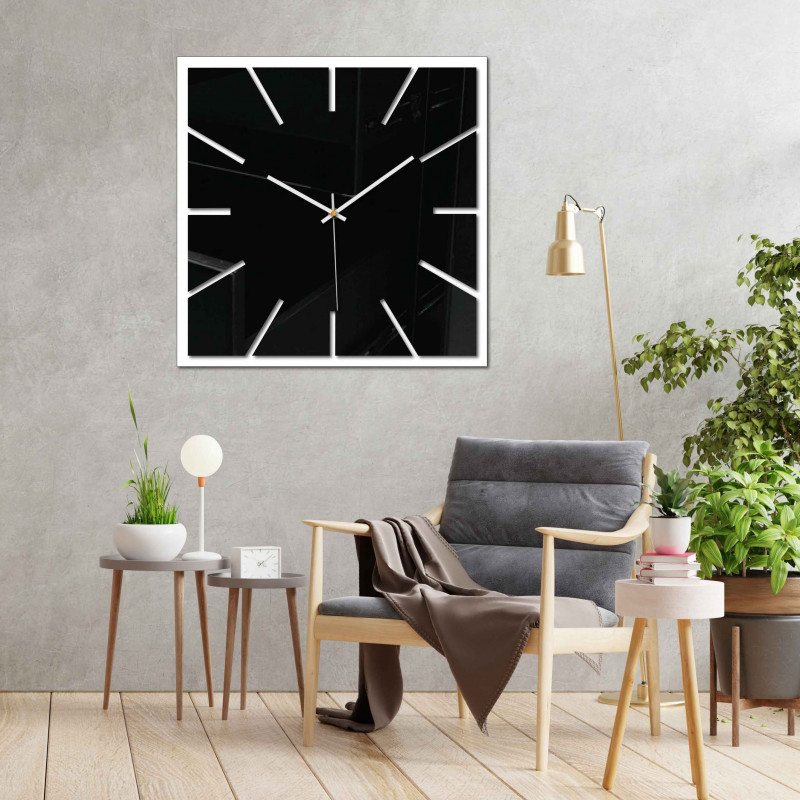 Ceas de perete modern cu oglindă pentru un interior elegant