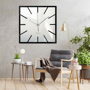 Ceas de perete modern cu oglindă pentru un interior elegant 2