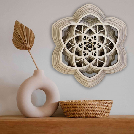 Mandala din lemn Harmony realizată din mai multe straturi până la 90 x 100 cm