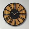 Ceas de perete modern din lemn cu design geometric minimalist