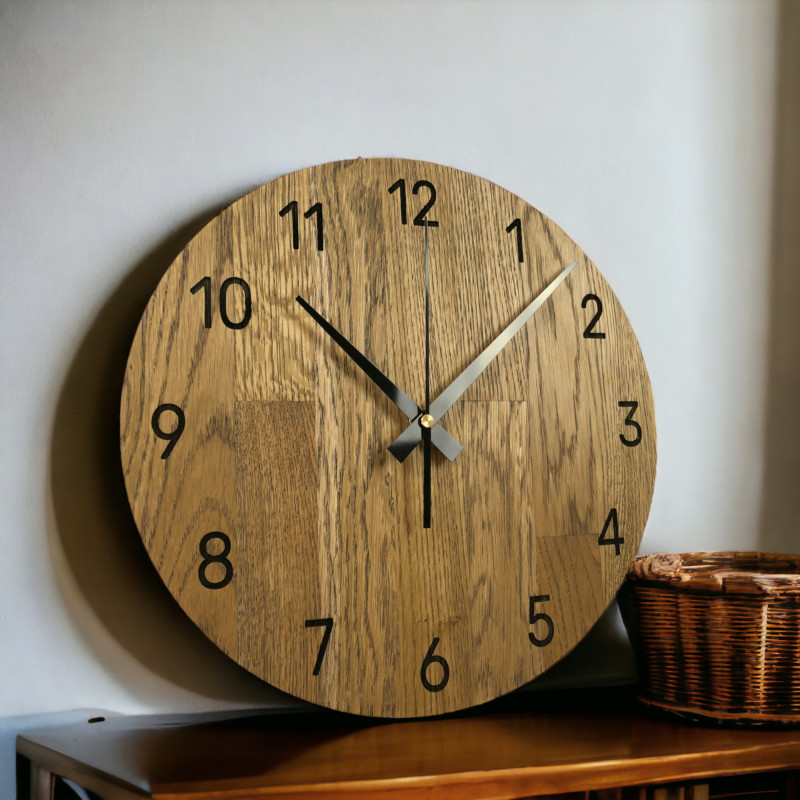 Ceas din lemn pe perete cu lemn de stejar - Cadran numeric I SENTOP MAS002