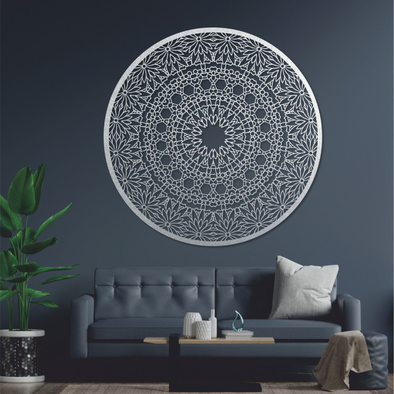 Mandala luxoasă din lemn pe perete pentru un interior armonios