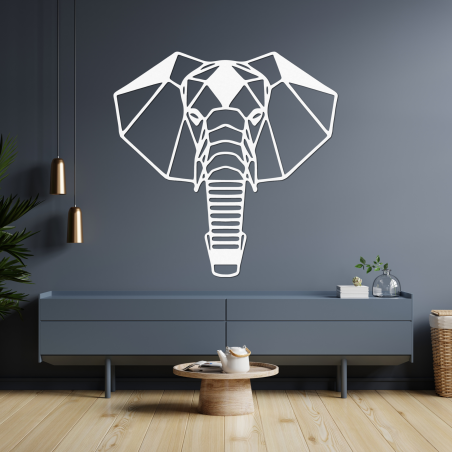 Elegant elefant din lemn, simbolizând puterea, înțelepciunea și prosperitatea