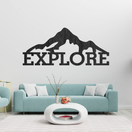 Imagine din lemn sculptat a unui munte - EXPLORA