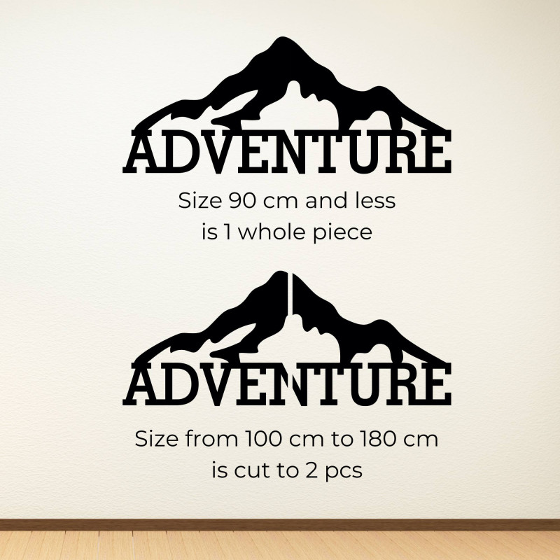 Imagine sculptată în lemn pe peretele muntelui...