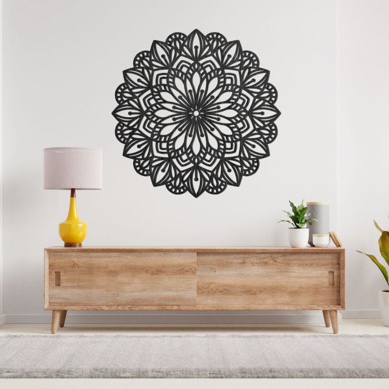 Mandala din lemn pentru perete cu un model ornamental sculptat cu precizie