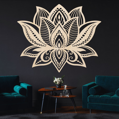 Floare de lotus luxoasă din lemn - decor de perete sculptat manual pentru un interior elegant.