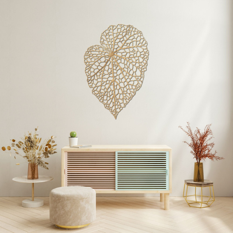 Tablou din lemn cu o frunză în stil minimalist pentru un interior modern și armonios