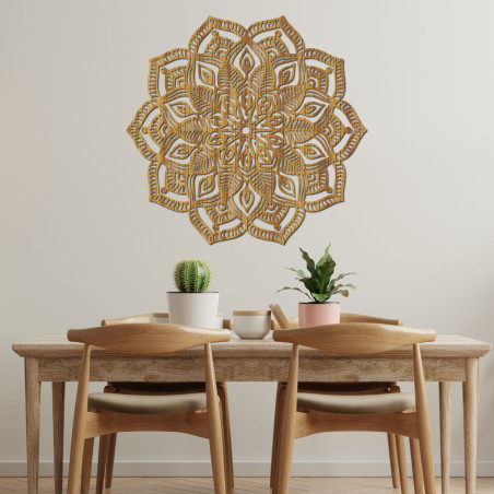 Mandala elegantă din lemn ca o decorațiune luxoasă de perete plină de armonie și pace