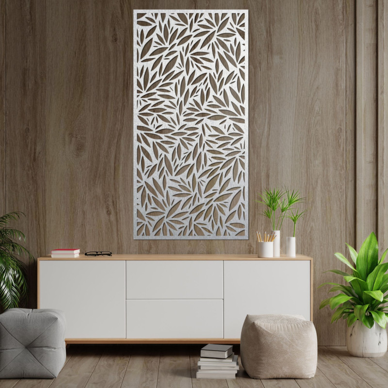Decorațiune din lemn natural cu un design armonios de copac și înrădăcinare.