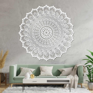Mandala din lemn pe perete 2
