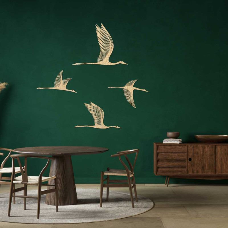 Decorațiune murală din lemn cu patru păsări zburătoare în stil minimalist
