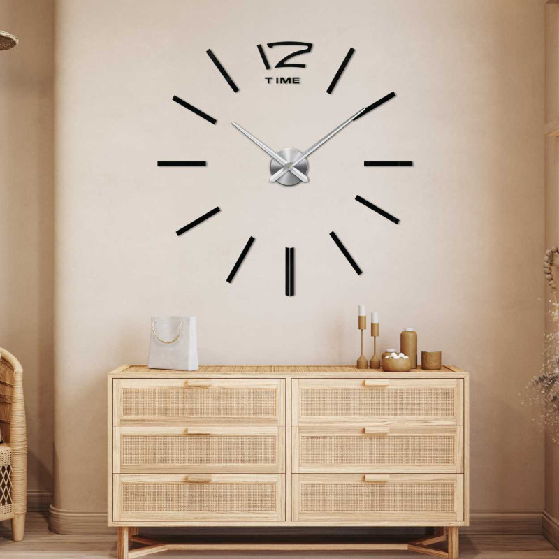 Ceas de perete 3D cu design minimalist și o oră distinctivă de doisprezece.