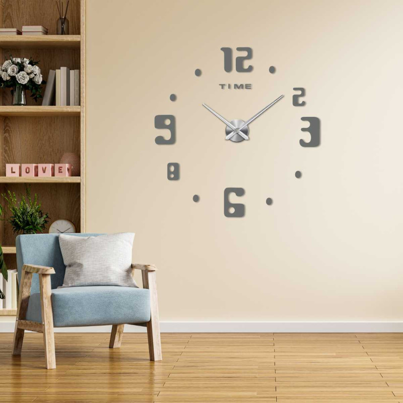 Ceas de perete cu inscripția TIME sub numărul doisprezece și un stil numeric modern.