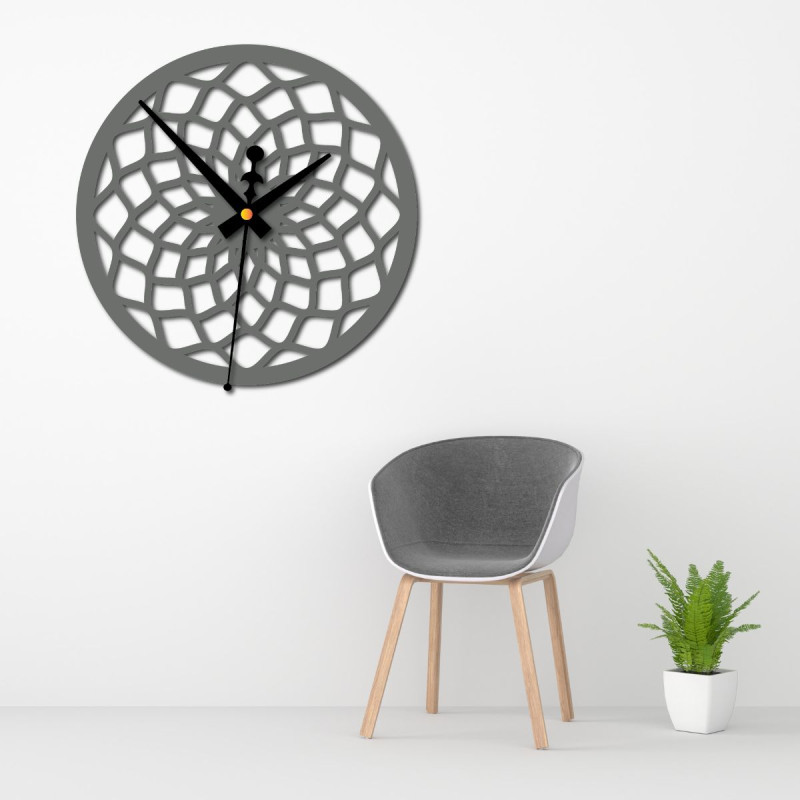 Ceas de perete negru cu motive geometrice