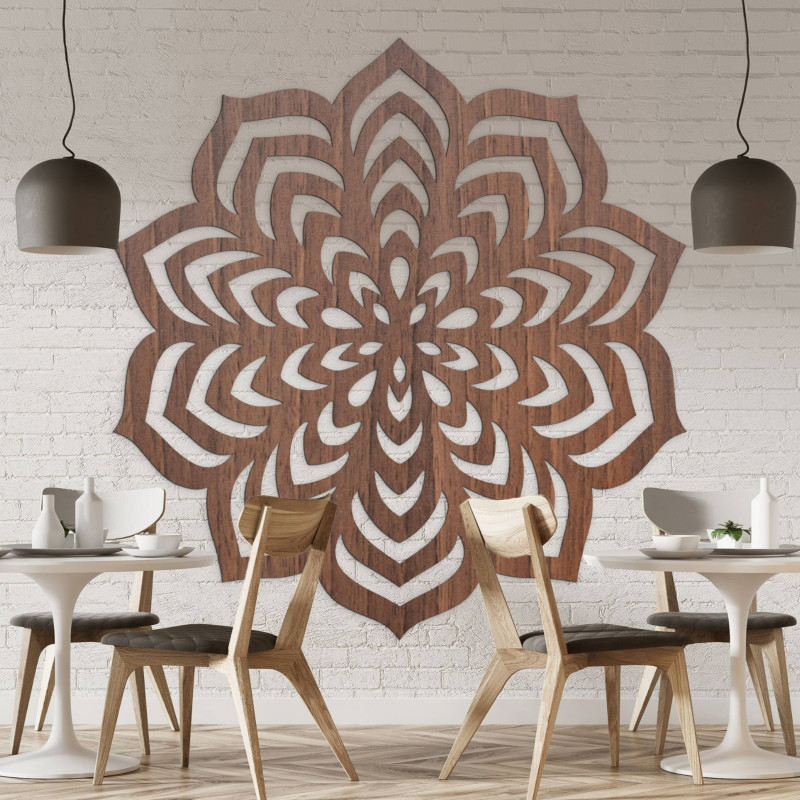 Decor cu un aranjament echilibrat de forme într-un cerc central.