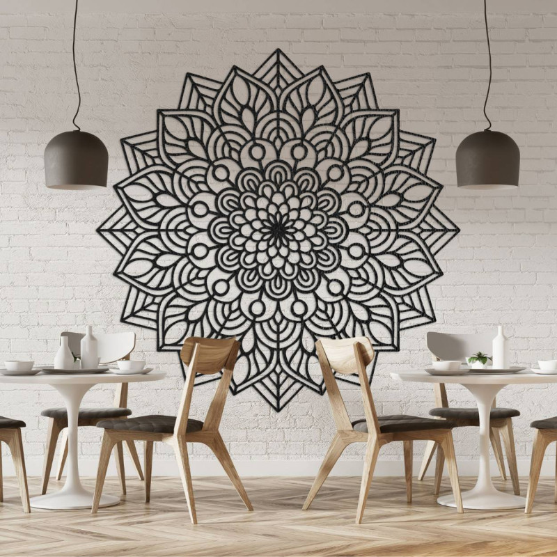 Decorul cu model mandala creează un sentiment de echilibru și concentrare.