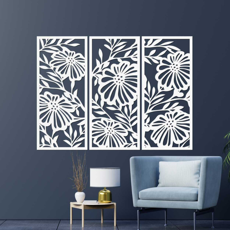 Decorațiune murală elegantă cu motiv de flori și frunze într-un design delicat.
