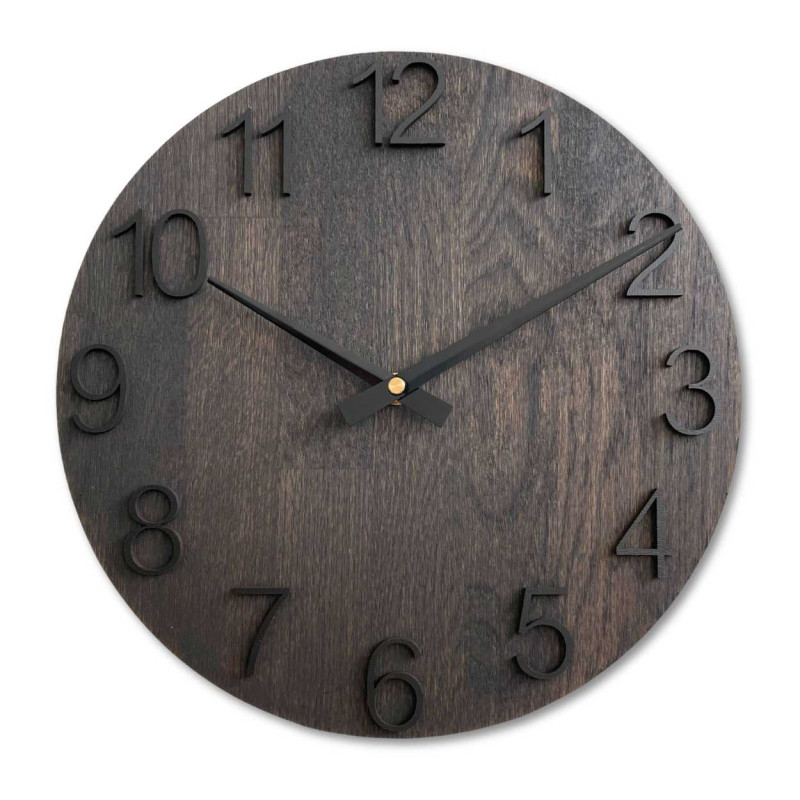 Ceas din lemn masiv, cu design minimalist și cadran distinctiv.