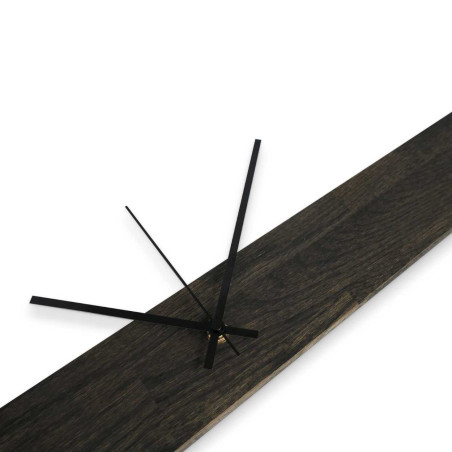 Ceas de perete din lemn natural cu ace negre simple Ceas de perete din lemn natural cu ace negre simple