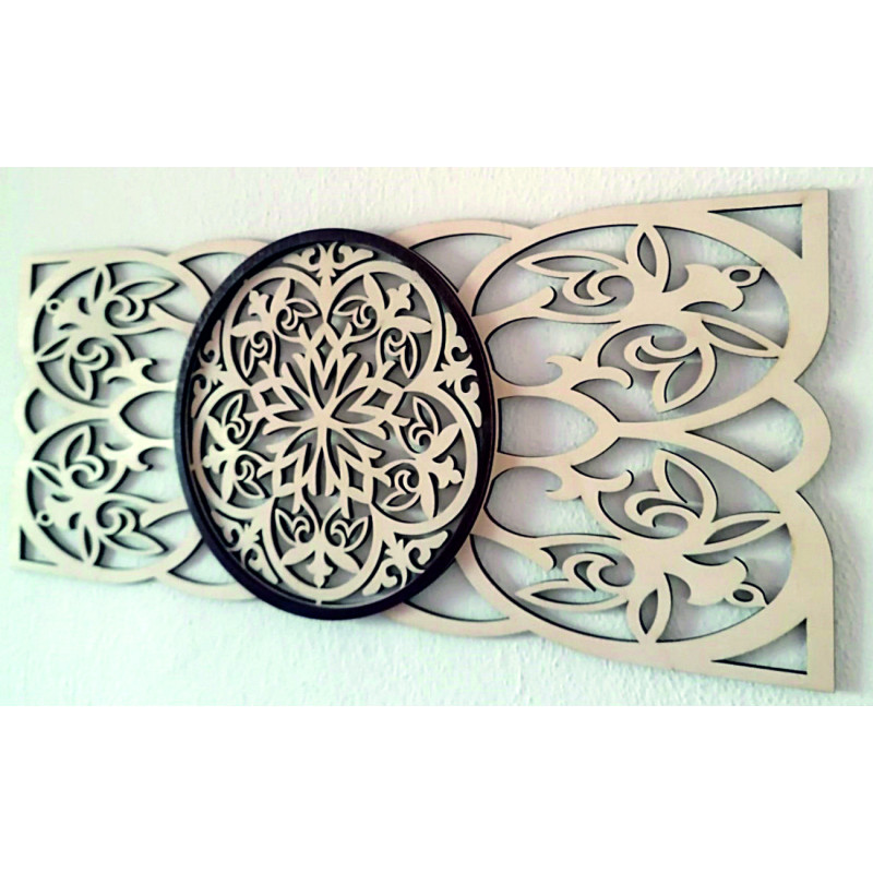 Pictură mandală sculptată în lemn, decor mural armonios