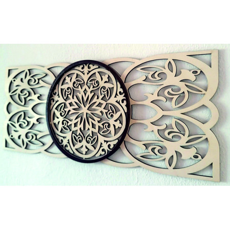 Pictură mandală sculptată în lemn, decor mural armonios