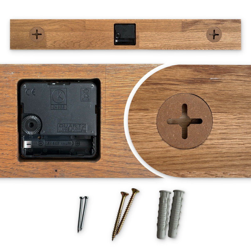 Ceas din lemn cu element orizontal din lemn și cifre arabe negre, potrivit pentru sufragerie.