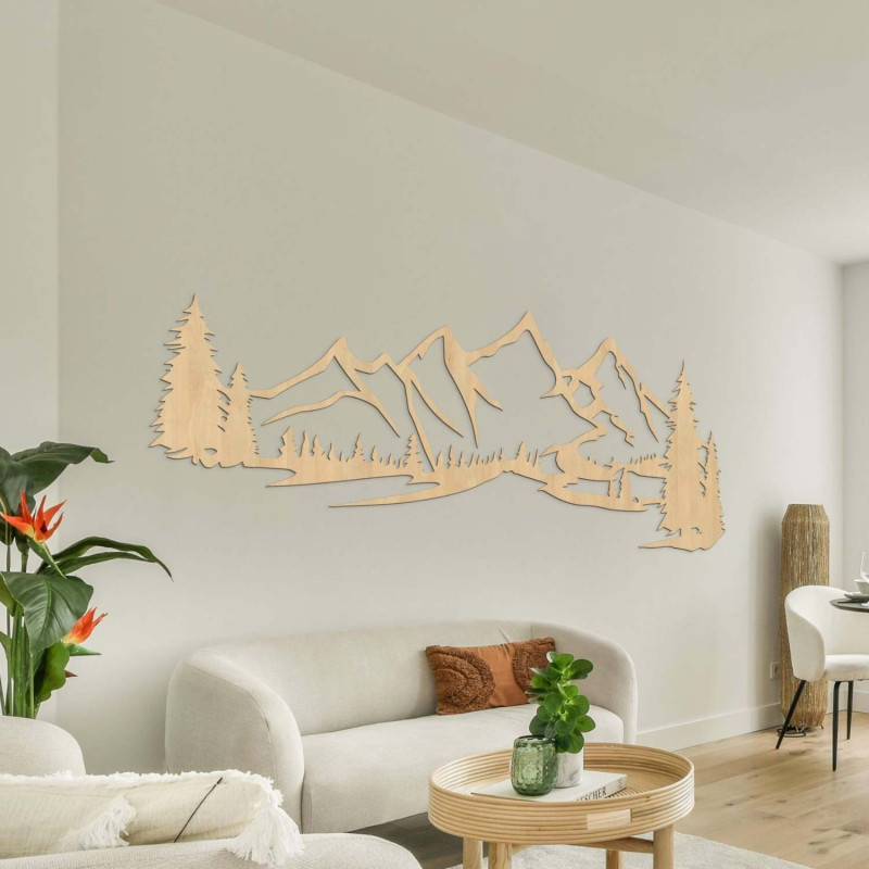 Pictură murală din lemn cu motiv de munți și pădure densă