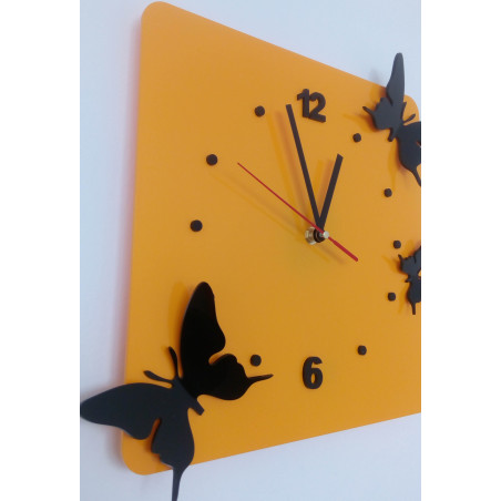 Ceas de perete modern galben cu fluturi | Ceas de design pentru sufragerie
