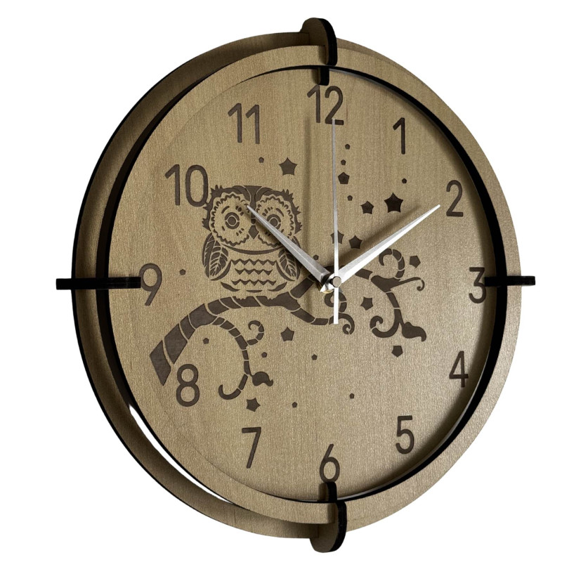 Ceas bufniță din arțar pentru copii - liniștit, jucăuș și ideal pentru camera unui copil.