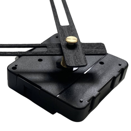 Ace negre de ceas DIY pentru a-ți crea propriul ceas decorativ.