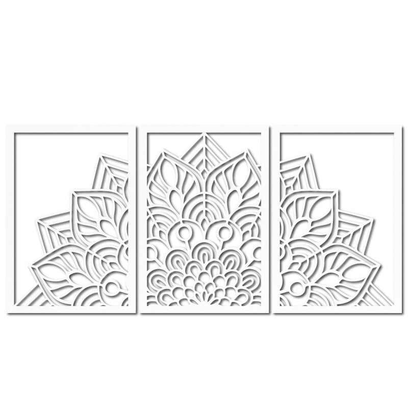 Înviorează-ți pereții cu o mandală din trei piese și un ceas din HDF. Eleganță în fiecare detaliu.