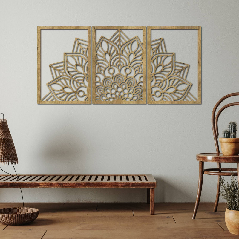 Mandala neagră armonioasă și ceas din lemn. Un plus perfect pentru orice cameră.