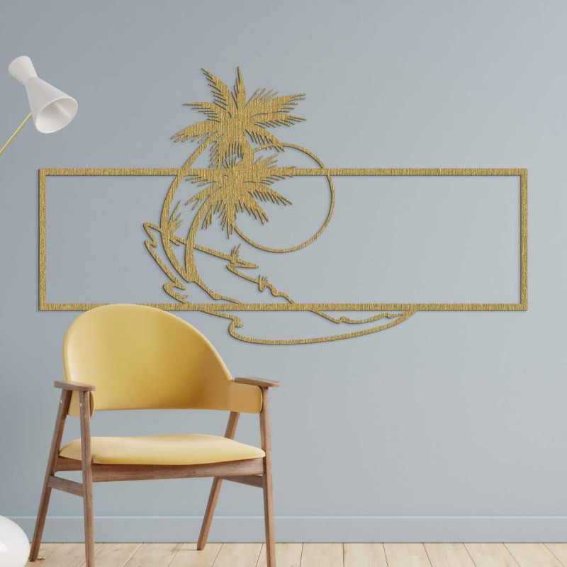 Decorul din lemn cu motiv de palmier și plajă arată minimalist, dar în același timp aduce o notă de exotism interiorului.