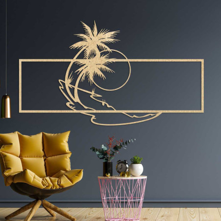 Decorul din lemn cu motiv de palmier și plajă arată minimalist, dar în același timp aduce o notă de exotism interiorului.