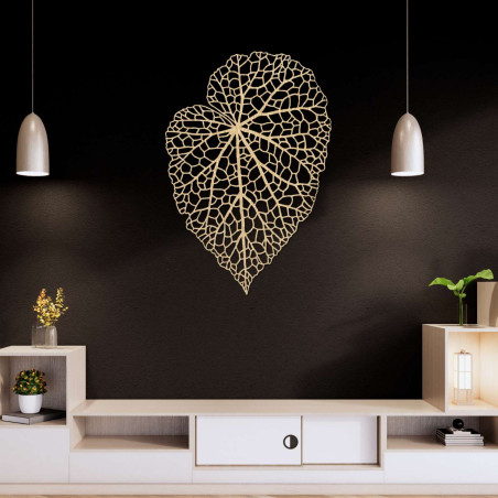 Un tablou de design din lemn cu detaliu de frunză pentru un living elegant și confortabil