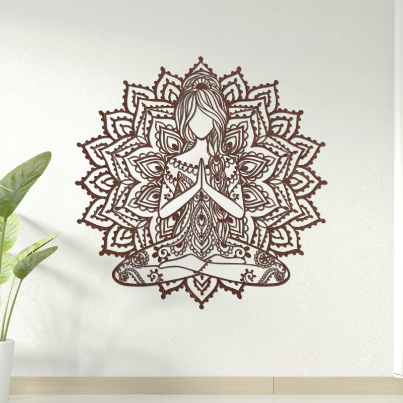 Mandala de design din lemn cu motiv yoga - decorațiune murală 3D pentru sufragerie, cu un efect armonios.