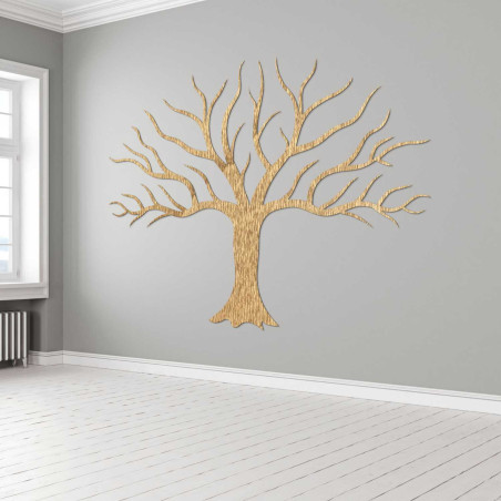 Un brad din lemn sculptat cu precizie va completa frumos interiorul unei case moderne.