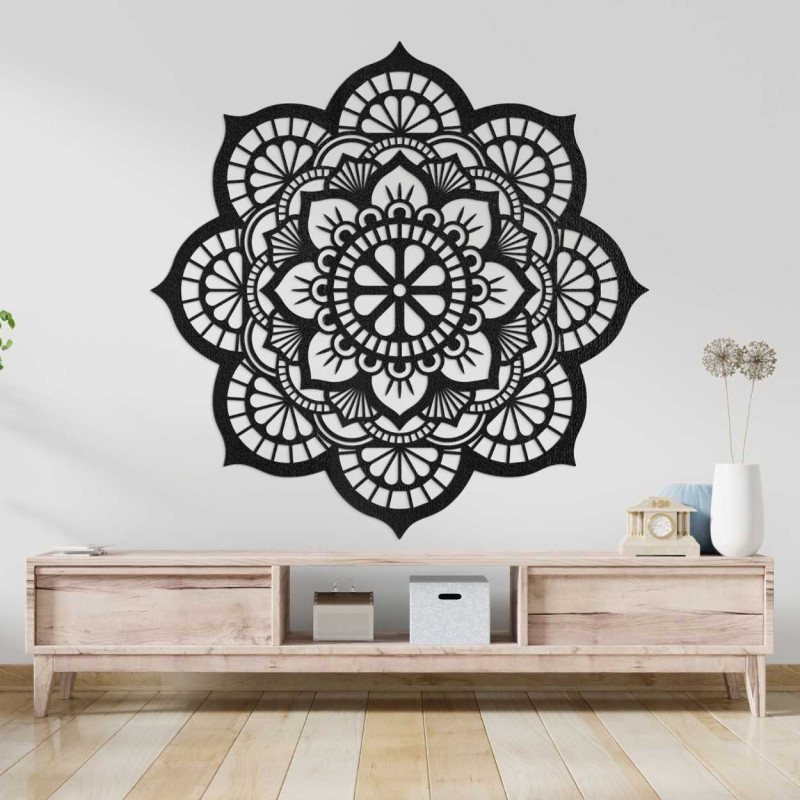 Mandala sculptată în lemn pentru perete cu un model floral detaliat
