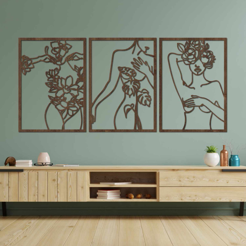 Pictură modernă în trei părți cu motiv feminin și elemente florale
