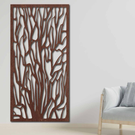 Decorațiune murală din lemn cu motiv de pădure și copaci înalți