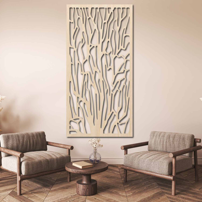 Decorațiune elegantă de perete care înfățișează siluete de copaci într-o pădure
