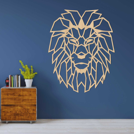 Decorațiune murală originală din lemn cu leu pentru un interior elegant