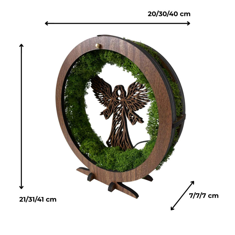 Decor de masă original cu înger, mușchi și iluminare LED
