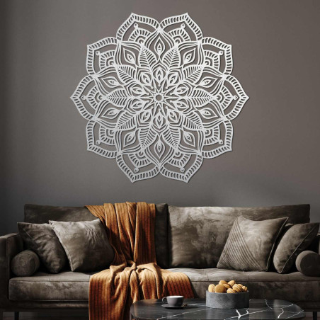 Mandala rotundă din lemn, sculptată cu laser precis și cu detalii bogate