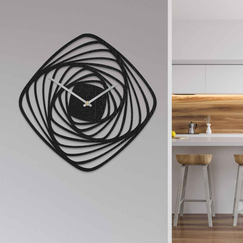 Ceas de perete din lemn de design, cu motiv spiralat abstract și mișcare silențioasă