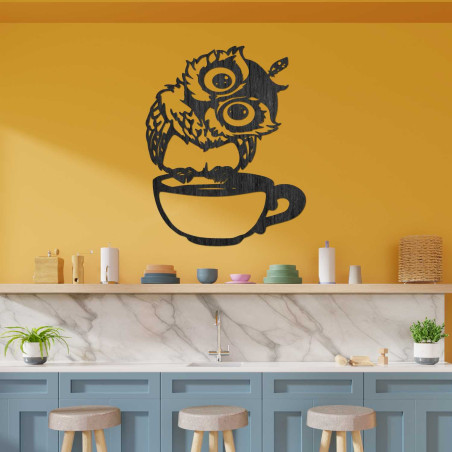 Decorațiunea elegantă de perete cu bufniță va crea o atmosferă confortabilă în bucătăria ta.