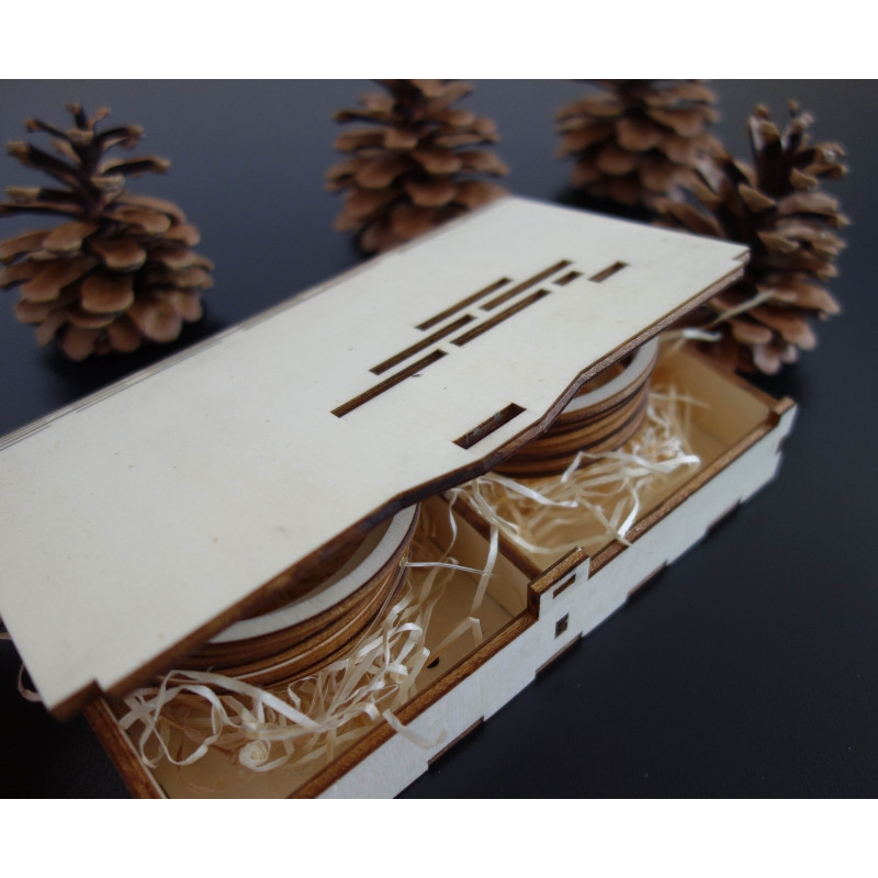 Ornamente din lemn și plastic, ornamente de Crăciun, accesorii vintage din lemn