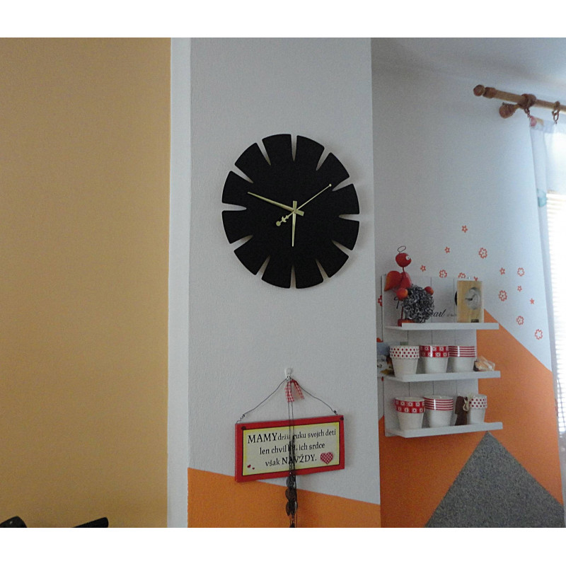 Ceas de perete din lemn, fabricat din HDF SPECTRA